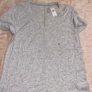 💗 3/$20 Basic grey v neck